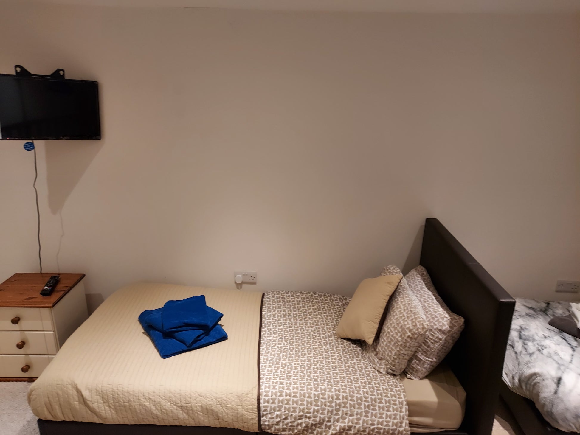 ALEXANDRA VILLA - CHATHAM KENT