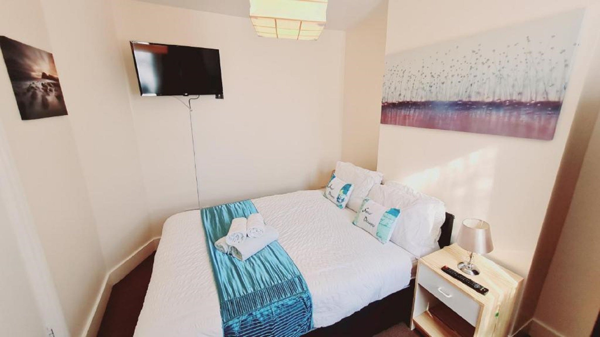 CEDAR VILLA - CHATHAM KENT