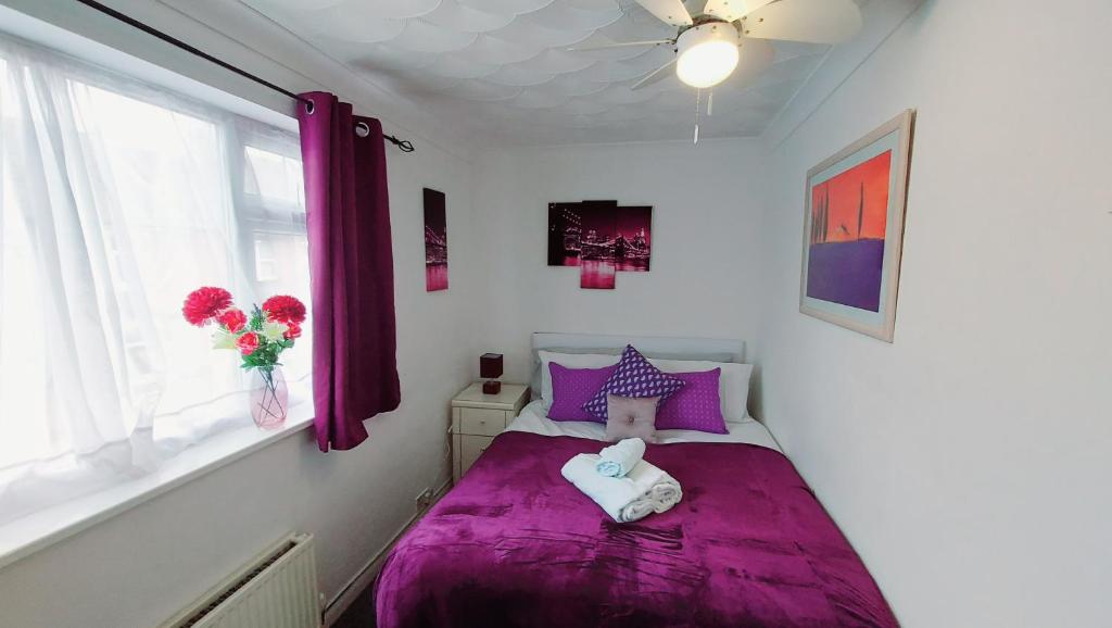 GILLINGS VILLA - GILLINGHAM KENT