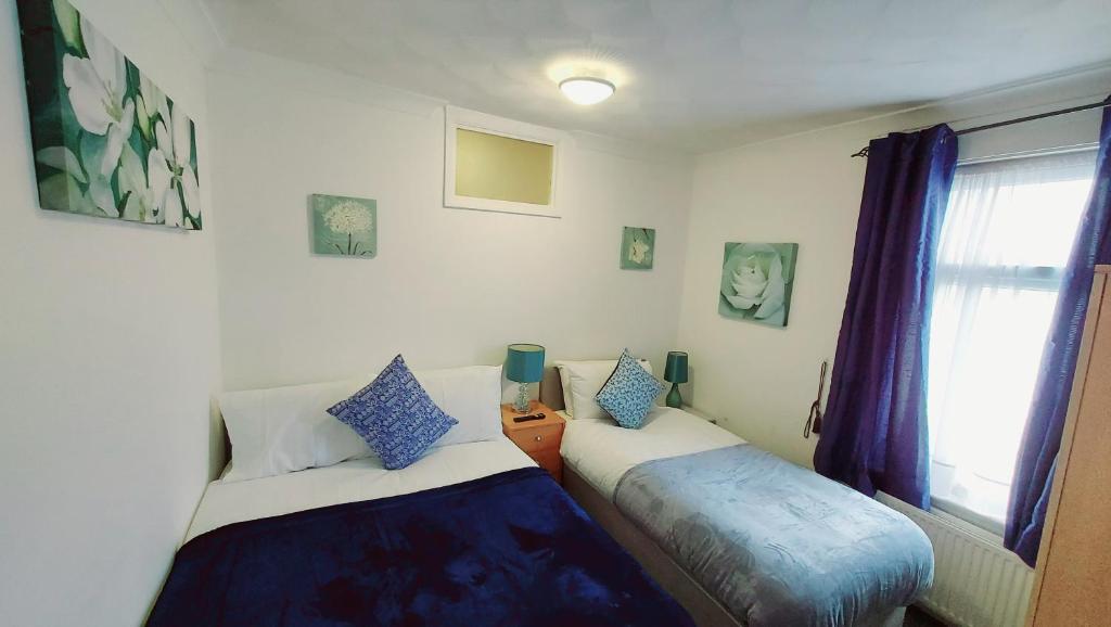 GILLINGS VILLA - GILLINGHAM KENT