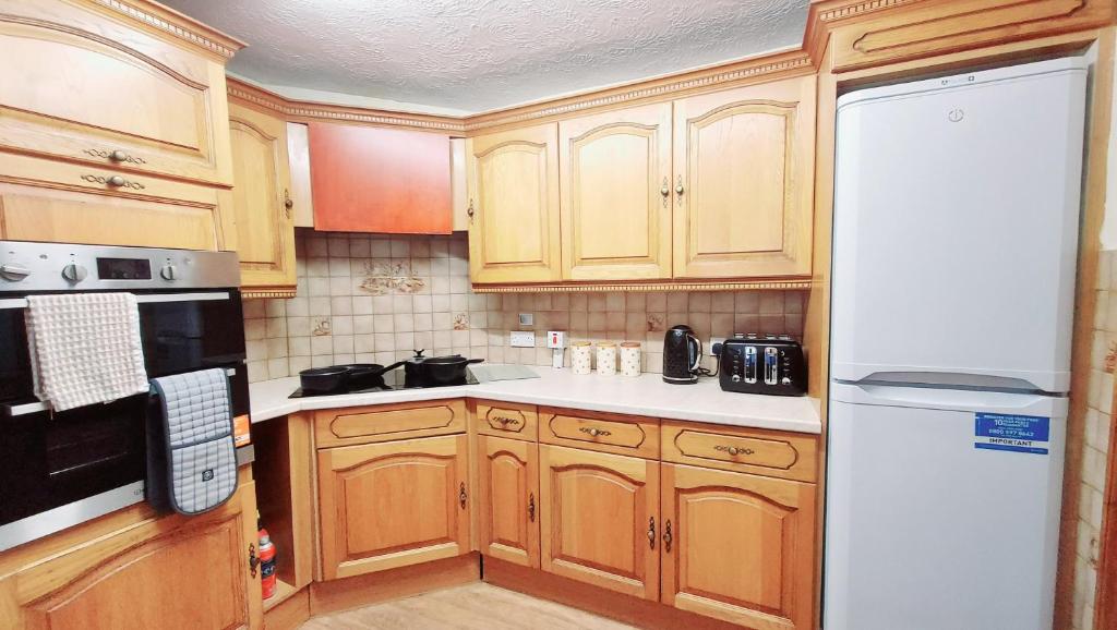 ROSE VILLA - GILLINGHAM KENT