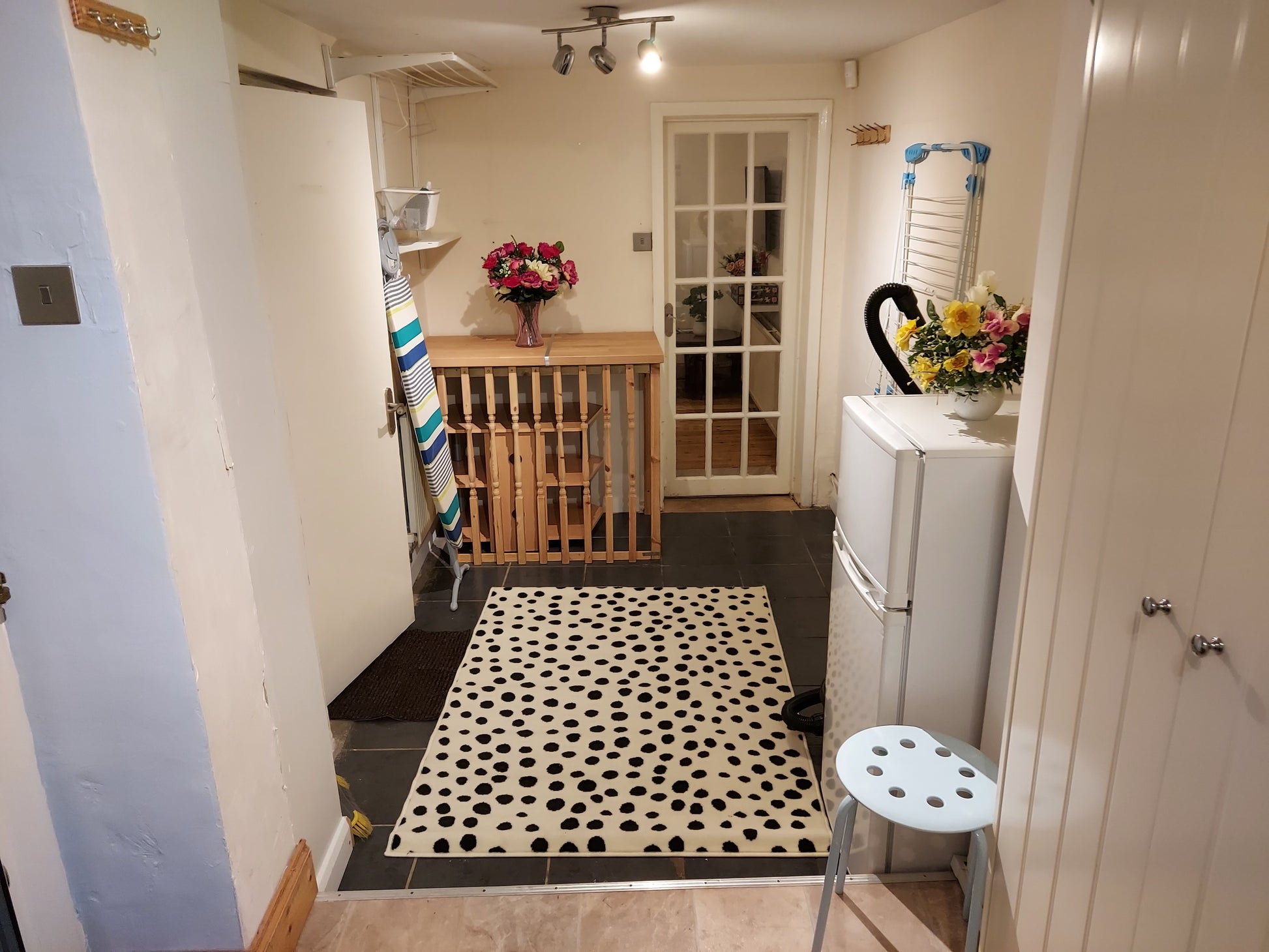 ALEXANDRA  VILLA - CHATHAM KENT