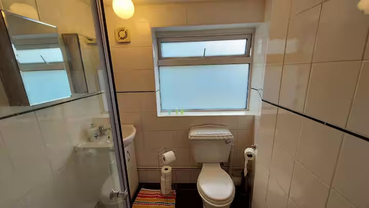 GILLINGS  VILLA - GILLINGHAM KENT