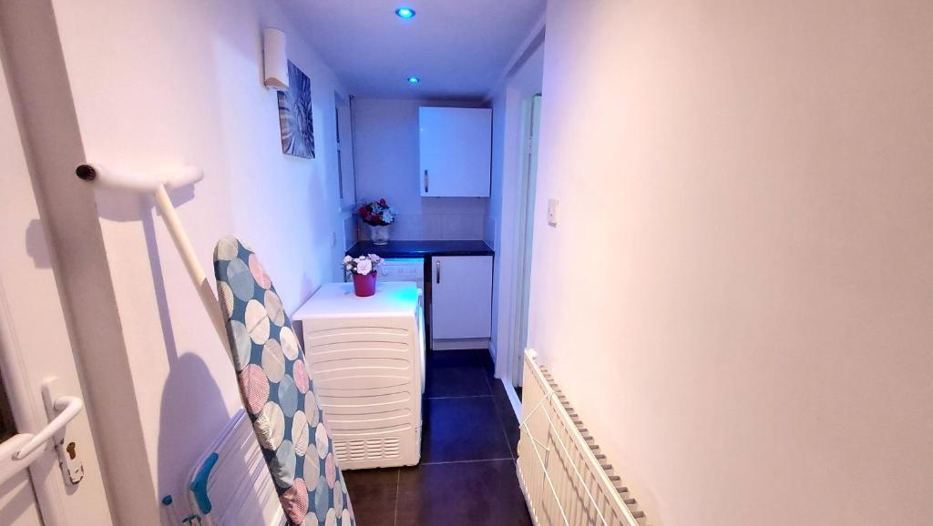 CENTRAL HAVEN -5 BEDROOMS IN CANTERBURY