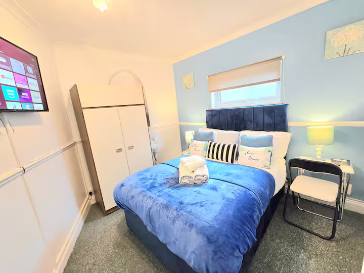 GILLINGS  VILLA - GILLINGHAM KENT