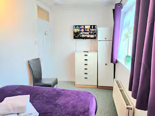 GILLINGS  VILLA - GILLINGHAM KENT