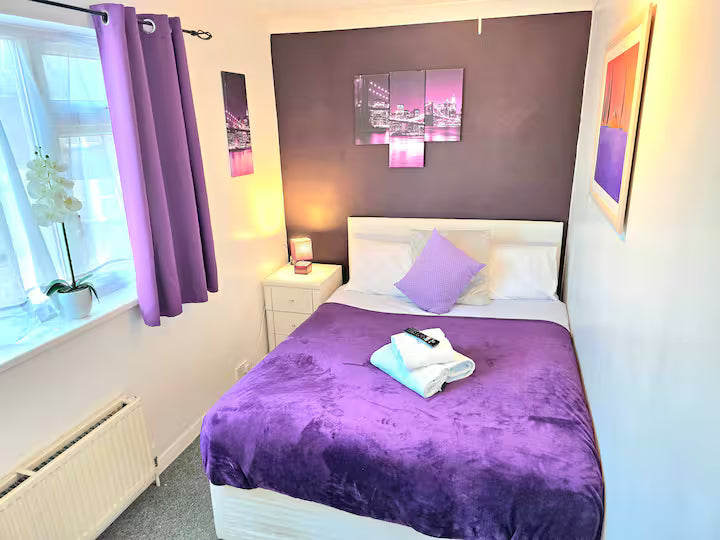 GILLINGS  VILLA - GILLINGHAM KENT