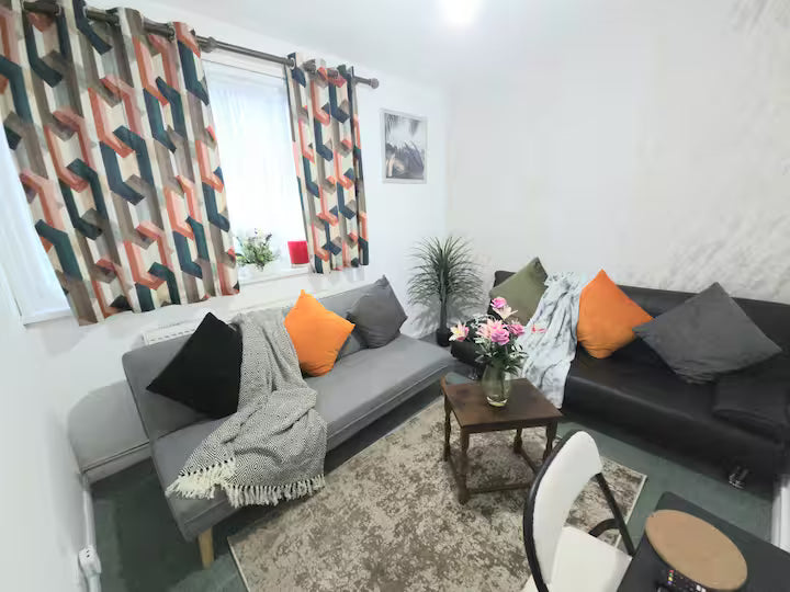 CENTRAL HAVEN - 4 BEDROOMS IN CANTERBURY